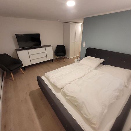 סלה Zimmer Im Souterrain Mit Eigenem Bad מראה חיצוני תמונה