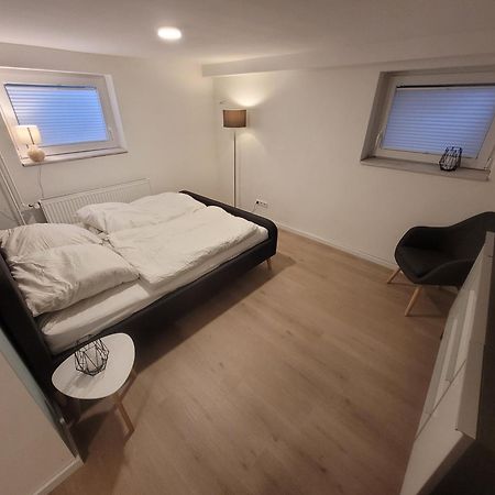 סלה Zimmer Im Souterrain Mit Eigenem Bad מראה חיצוני תמונה