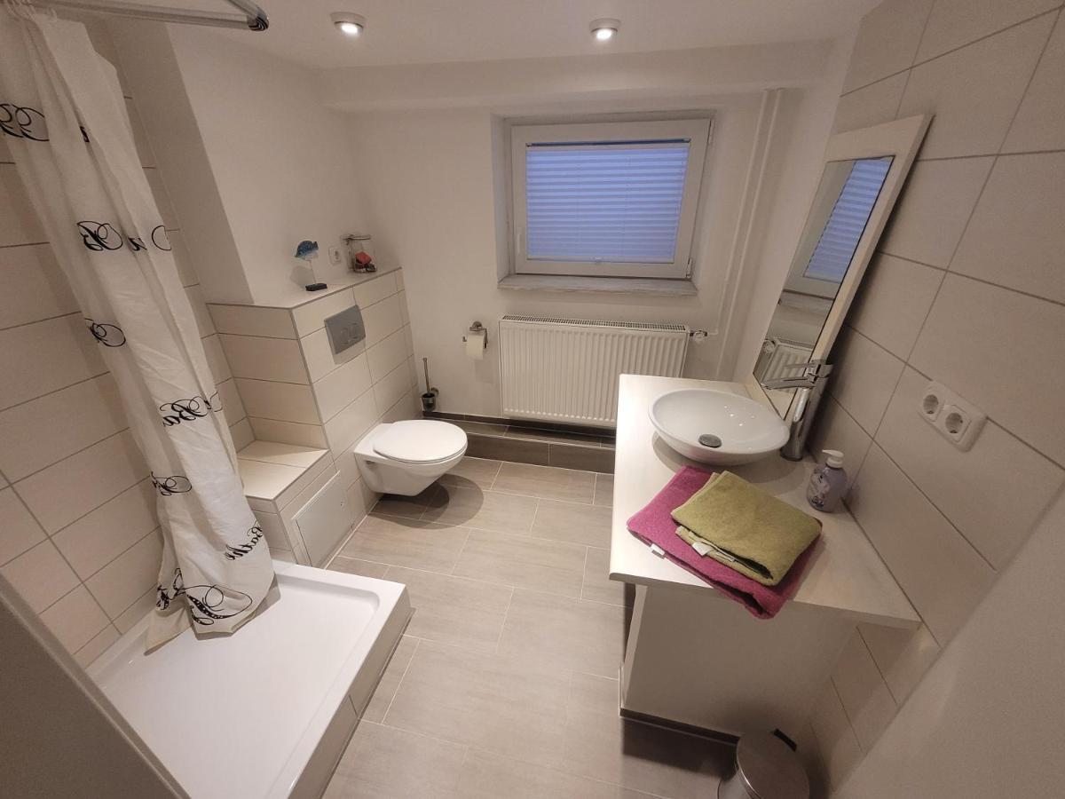 סלה Zimmer Im Souterrain Mit Eigenem Bad מראה חיצוני תמונה