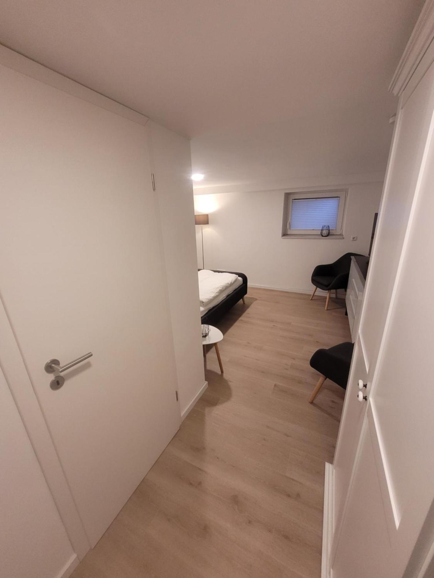 סלה Zimmer Im Souterrain Mit Eigenem Bad מראה חיצוני תמונה